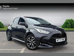 Black Used 2023 Toyota Yaris Hybrid Design Hatchback | £18,212 (Fair price)