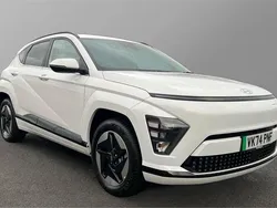 Serenity white Used 2024 Hyundai Kona Advanced SUV | £25,374 (Good price)