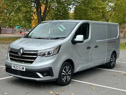 Grey Used 2023 Renault Trafic Van | £18,495 (Fair price)