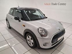 Silver Used 2015 Mini Cooper Hatch Hatchback | £8,499 (Good price)