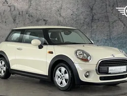 White Used 2016 Mini One D Hatch Hatchback | £7,495 (A bit pricey)