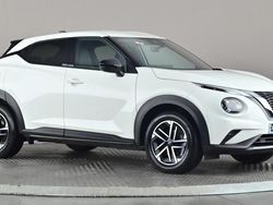 White Used 2024 Nissan Juke N-Connecta SUV | £15,498 (Fair price)