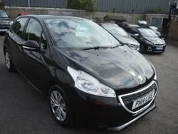 Black Used 2014 Peugeot 208 Access Hatchback | £4,695 (Fair price)