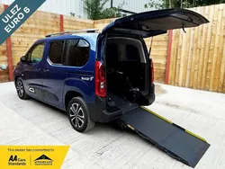 Blue Used 2020 Citroën Berlingo Flair MPV | £12,402 (Good price)