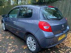 Blue Used 2008 Renault Clio II Dynamique Hatchback | £1,750 (Fair price)