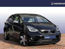 Crystal black Used 2022 Honda Jazz Hybrid Hatchback | £18,499 (Fair price)