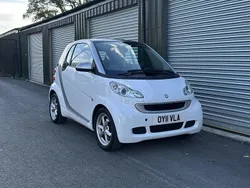 White Used 2011 Smart ForTwo Coupé Passion Coupe | £2,795 (Fair price)