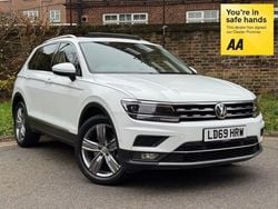 White Used 2019 VW Tiguan SEL SUV | £22,790 (Fair price)