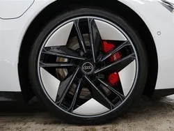 Suzuka grey metallic Used 2023 Audi e-tron Business SUV | £68,975