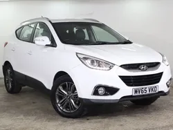 White Used 2015 Hyundai ix35 SE SUV | £6,275 (Good price)