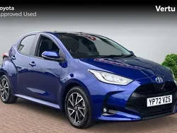 Blue Used 2022 Toyota Yaris Hybrid Design Hatchback | £16,319 (Fair price)