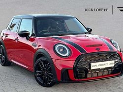 Red Used 2023 Mini Cooper S Hatch Hatchback | £25,385 (A bit pricey)