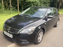 Black Used 2010 Kia Ceed 2 Hatchback | £3,190 (Super price)