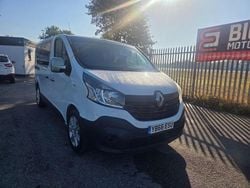 White Used 2017 Renault Trafic Business Van | £8,999 (Super price)