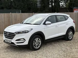 White Used 2016 Hyundai Tucson SE SUV | £8,400 (Good price)