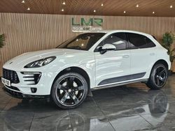 White Used 2016 Porsche Macan SUV | £17,280 (Expensive)
