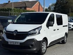White Used 2020 Renault Trafic Business Van | £8,495 (Fair price)