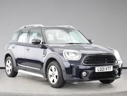 Blue/black Used 2021 Mini Cooper Countryman Classic SUV | £17,650 (Good price)