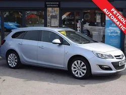 Silver Used 2015 Vauxhall Astra Elite Estate | £5,800 (Fair price)