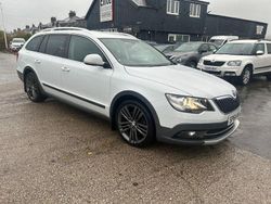 White Used 2014 Skoda Superb Tour Estate | £8,995 (Fair price)