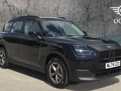 Black Used 2024 Mini Countryman SUV | £27,900 (Fair price)