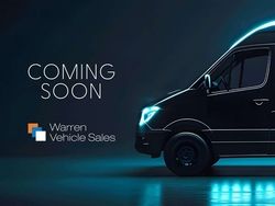 Frozen white (solid colour) Used 2022 Ford Transit Custom Limited | £12,500 (Fair price)