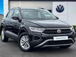 Black Used 2024 VW T-Roc Life SUV | £19,690 (Good price)