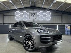 Grey Used 2024 Porsche Cayenne SUV | £77,995