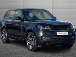 Black Used 2024 Land Rover Range Rover SE SUV | £86,990 (Super price)