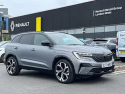 Grey/black Used 2023 Renault Austral Iconic Esprit Alpine SUV | £27,821 (Fair price)