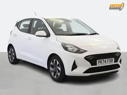 White Used 2024 Hyundai i10 Advanced Hatchback | £14,895 (Fair price)