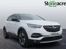 White Used 2020 Vauxhall Grandland X SRi SUV | £11,299 (Good price)