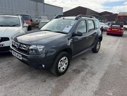 Grey Used 2016 Dacia Duster Ambiance SUV | £3,795 (Fair price)