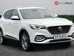 White Used 2022 MG HS Exclusive SUV | £14,998 (Fair price)