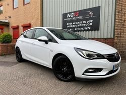 White Used 2019 Vauxhall Astra Design Edition Hatchback | £7,790 (Fair price)