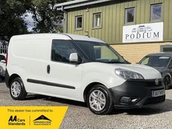White Used 2017 Fiat Doblò MPV | £5,990 (Fair price)