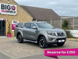 Grey Used 2021 Nissan Navara Tekna Pickup | £15,994 (Fair price)