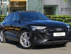 Black Used 2020 Audi e-tron Advanced SUV | £21,250 (Expensive)