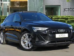 Black Used 2020 Audi e-tron Advanced SUV | £21,990 (Expensive)