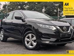 Black Used 2018 Nissan Qashqai Acenta Premium SUV | £9,698 (Fair price)