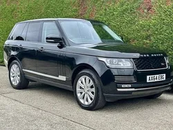 Black Used 2014 Land Rover Range Rover Vogue SE SUV | £18,995 (Fair price)