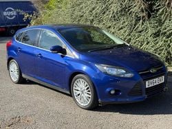 Blue Used 2014 Ford Focus Zetec Hatchback | £1,995 (Good price)
