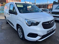 White Used 2020 Vauxhall Combo Sportive MPV | £6,990 (Fair price)