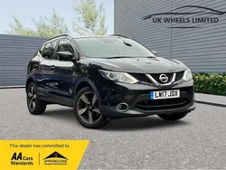 Black Used 2017 Nissan Qashqai N-Connecta SUV | £9,990 (Super price)