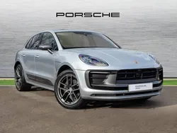Dolomite silver metallic Used 2024 Porsche Macan SUV | £64,444 (Fair price)