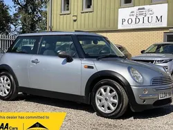 Silver Used 2004 Mini ONE Hatch Hatchback | £2,490 (Fair price)