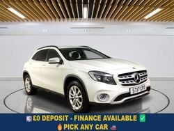 White Used 2017 Mercedes GLA200 SE SUV | £12,799 (Fair price)