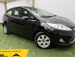 Black Used 2010 Ford Fiesta Zetec Hatchback | £1,395 (Good price)