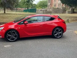 Red Used 2015 Vauxhall Astra GTC Edition Coupe | £5,999 (Fair price)