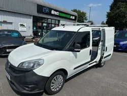 White Used 2016 Fiat Doblò MPV | £6,495 (A bit pricey)